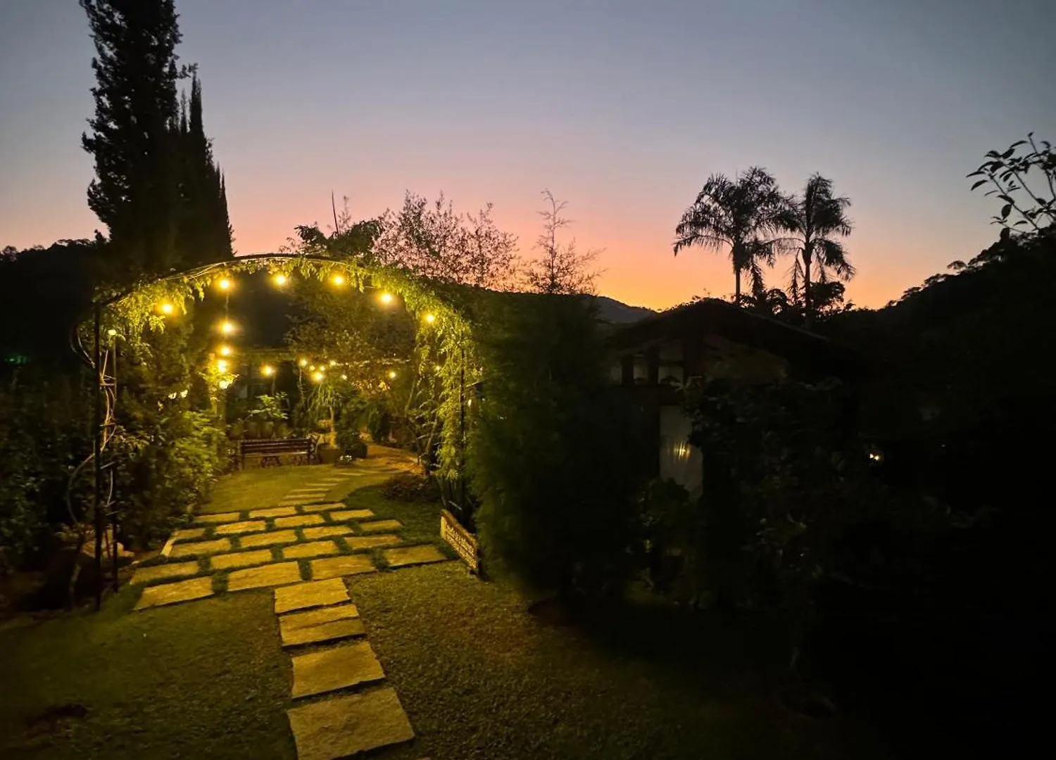 Pousada E Restaurante Casa Cida E Evandro Gaspar