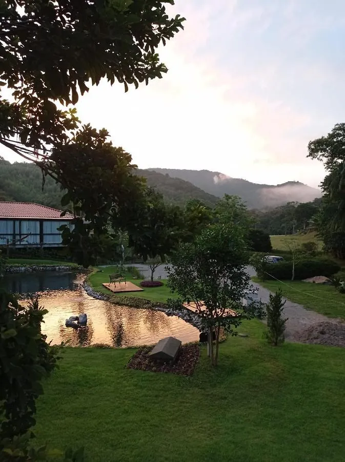 Alojamento de Turismo Selvagem Pousada E Restaurante Casa Cida E Evandro Gaspar